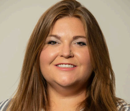 Elizabeth Childress headshot